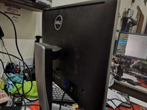 2 X DELL MONITORS*FULLY WORKING*19"1280X1024*60HZ*8BIT*SDR